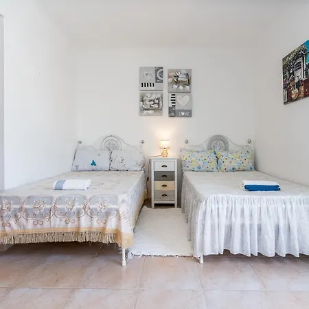 Monte Gloria Apartment *